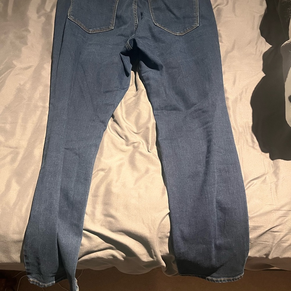 Old Navy Jeans - Picture 2 of 3